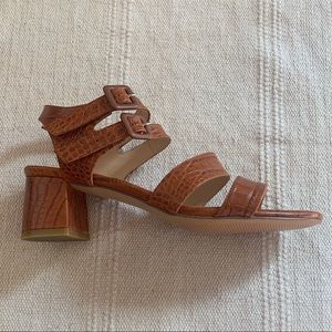 Marais Jardin Heel in Chestnut NWOT
